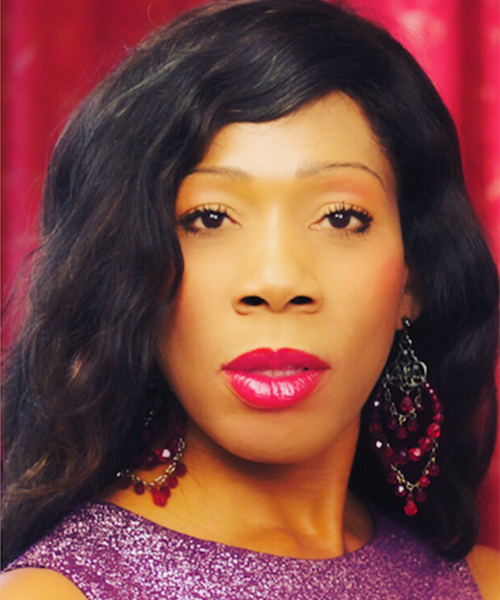 Nina Kristoferson_close.jpg.png